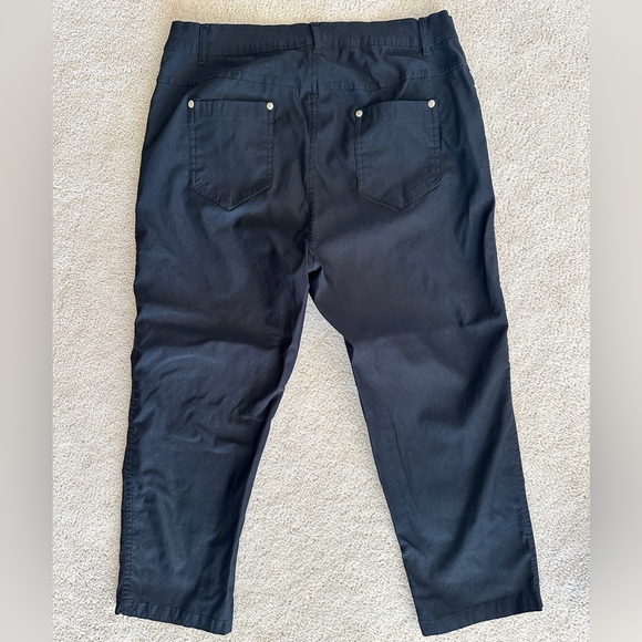 my STYLE classy capris - Picture 2 of 5